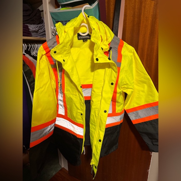 TERRA High-Visibility Yellow Safety Rainsuit - Picture 2 of 2